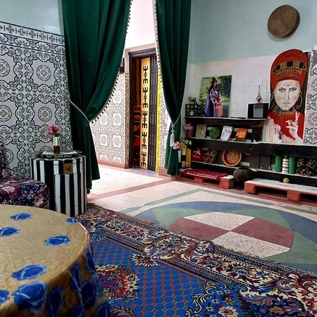 Berber Famelly Room Ouarzazate Buitenkant foto