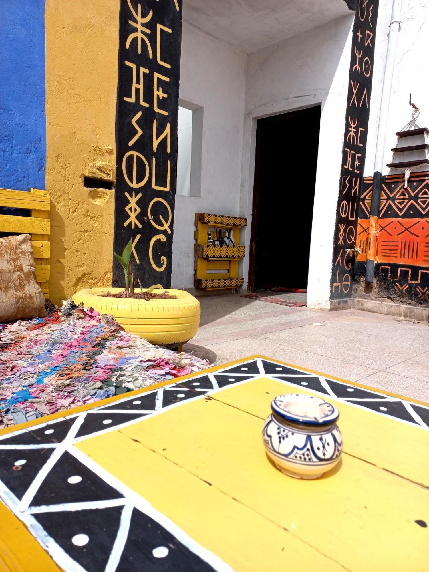 Berber Famelly Room Ouarzazate Buitenkant foto